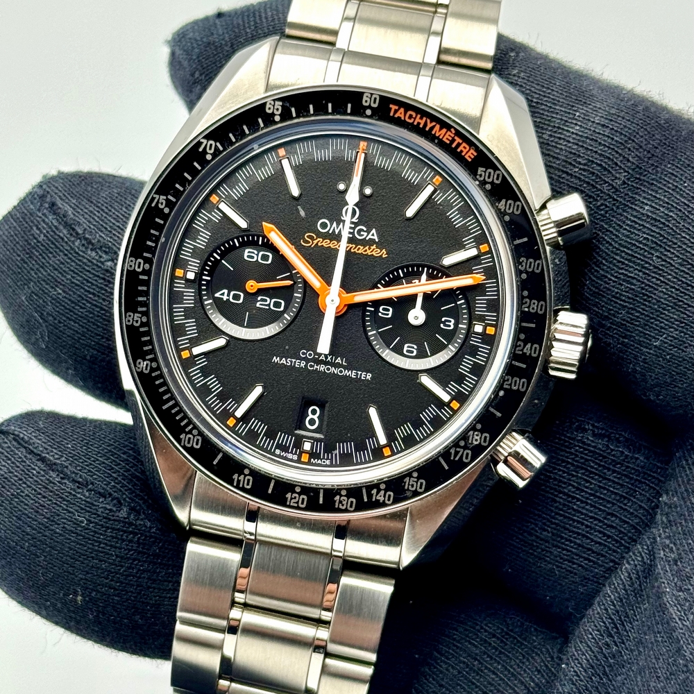 Omega Speedmaster Racing 