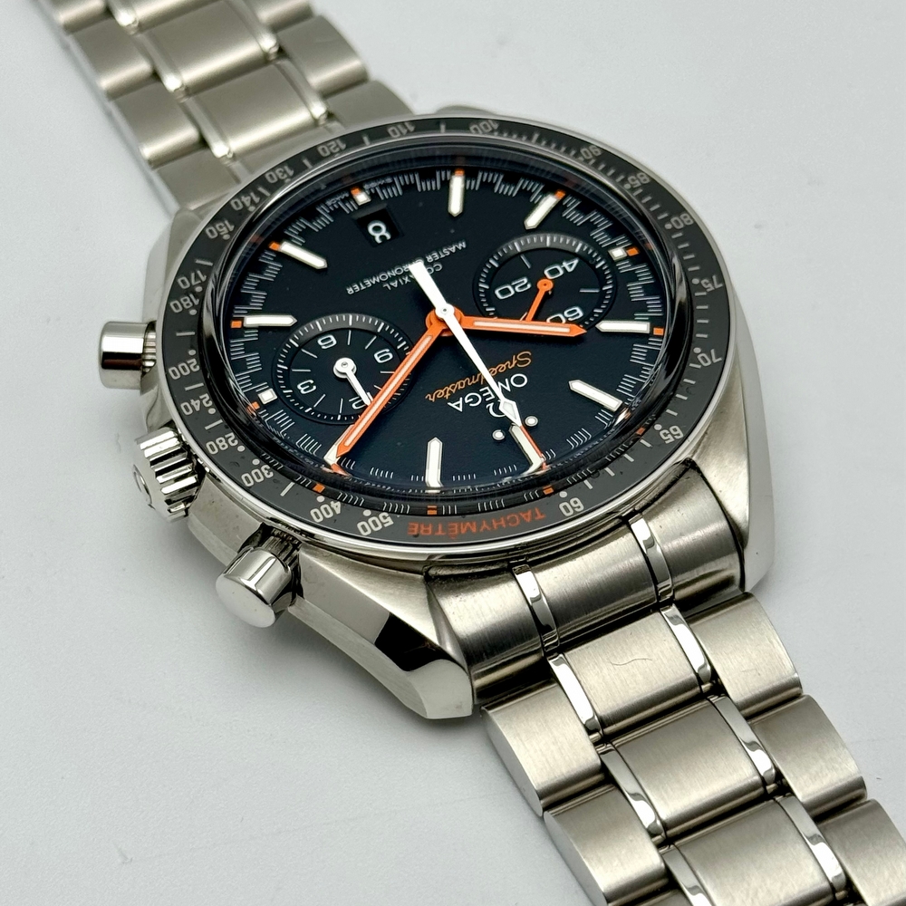 Omega Speedmaster Racing 