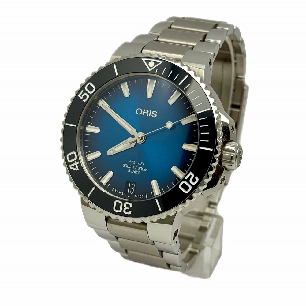 Oris Aquis Date Calibre 400