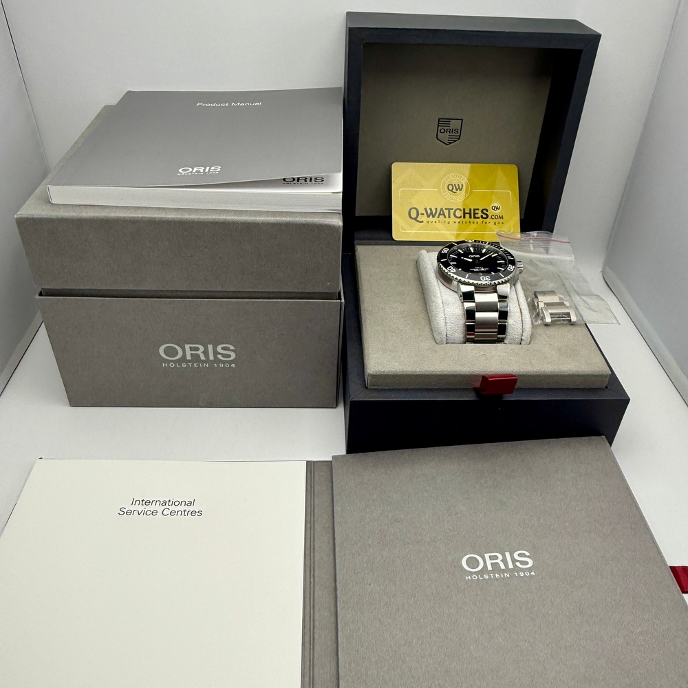 Oris Aquis Date Gradient Blue