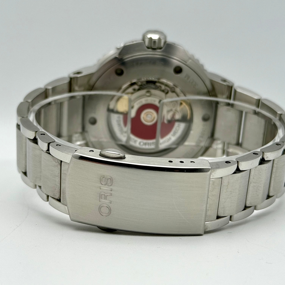 Oris Aquis Date Upcyle