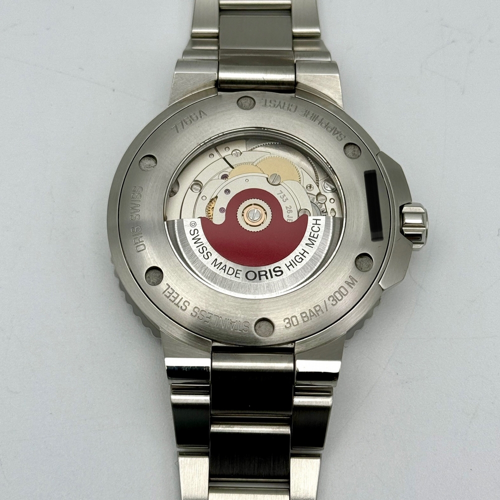 Oris Aquis Date Upcyle