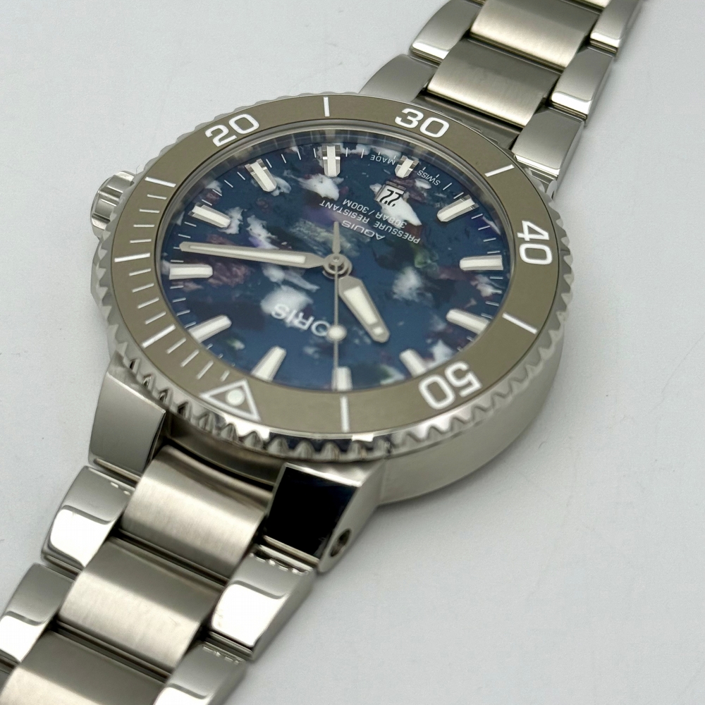 Oris Aquis Date Upcyle