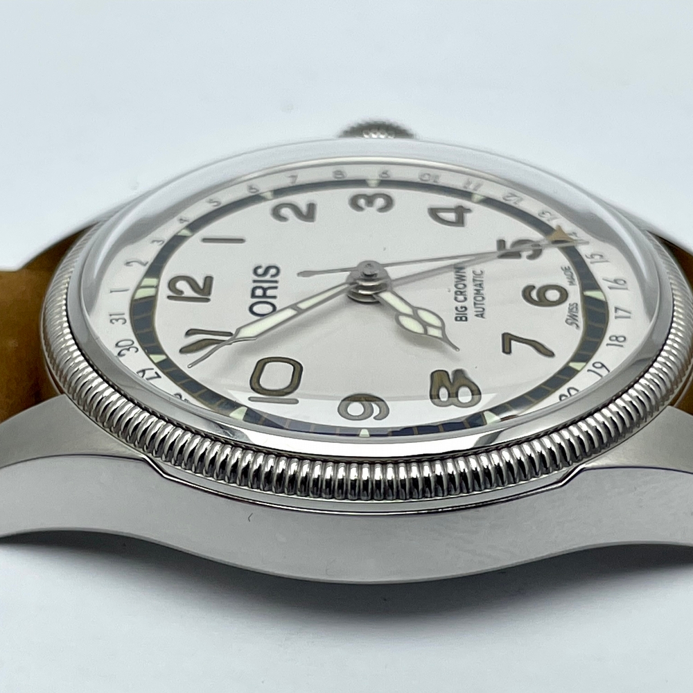 Oris Big Crown Pointer Date Roberto Clemente Limited Edition