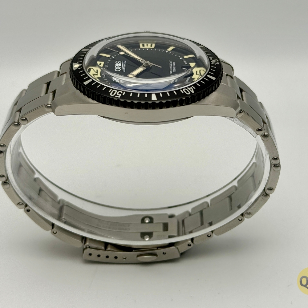 Oris Diver Sixty Five 40 