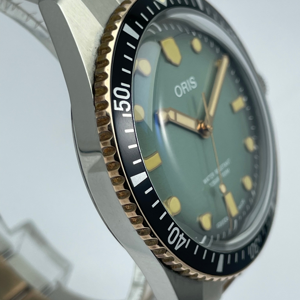 Oris Diver Sixty Five Momotaro Edition 