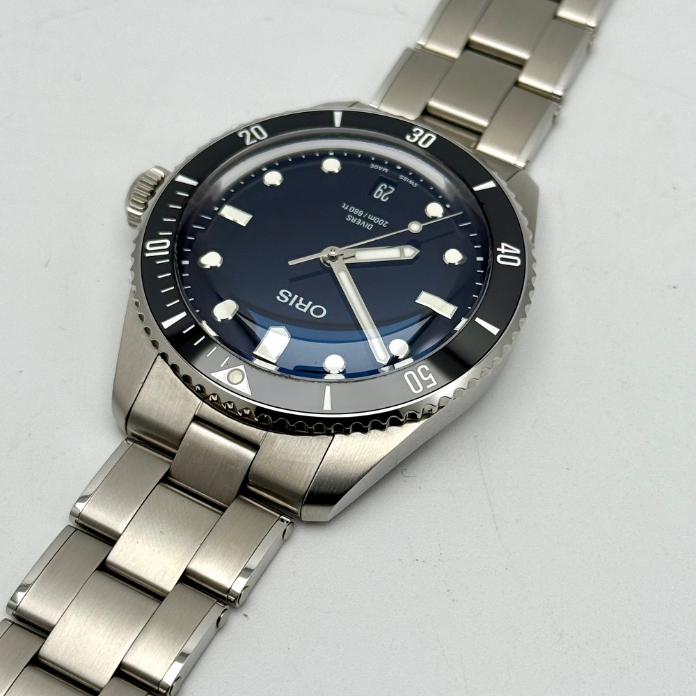 Oris Divers Date Sixty-Five Ceramic