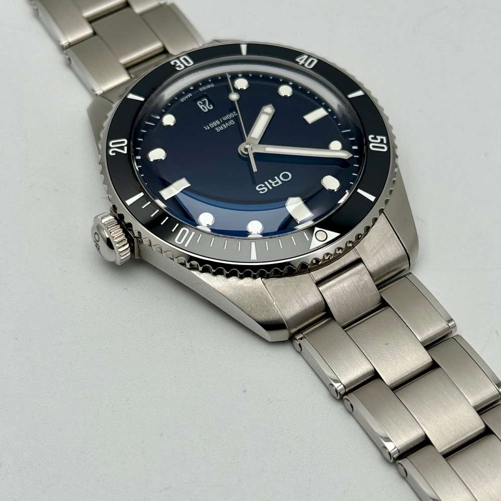 Oris Divers Date Sixty-Five Ceramic