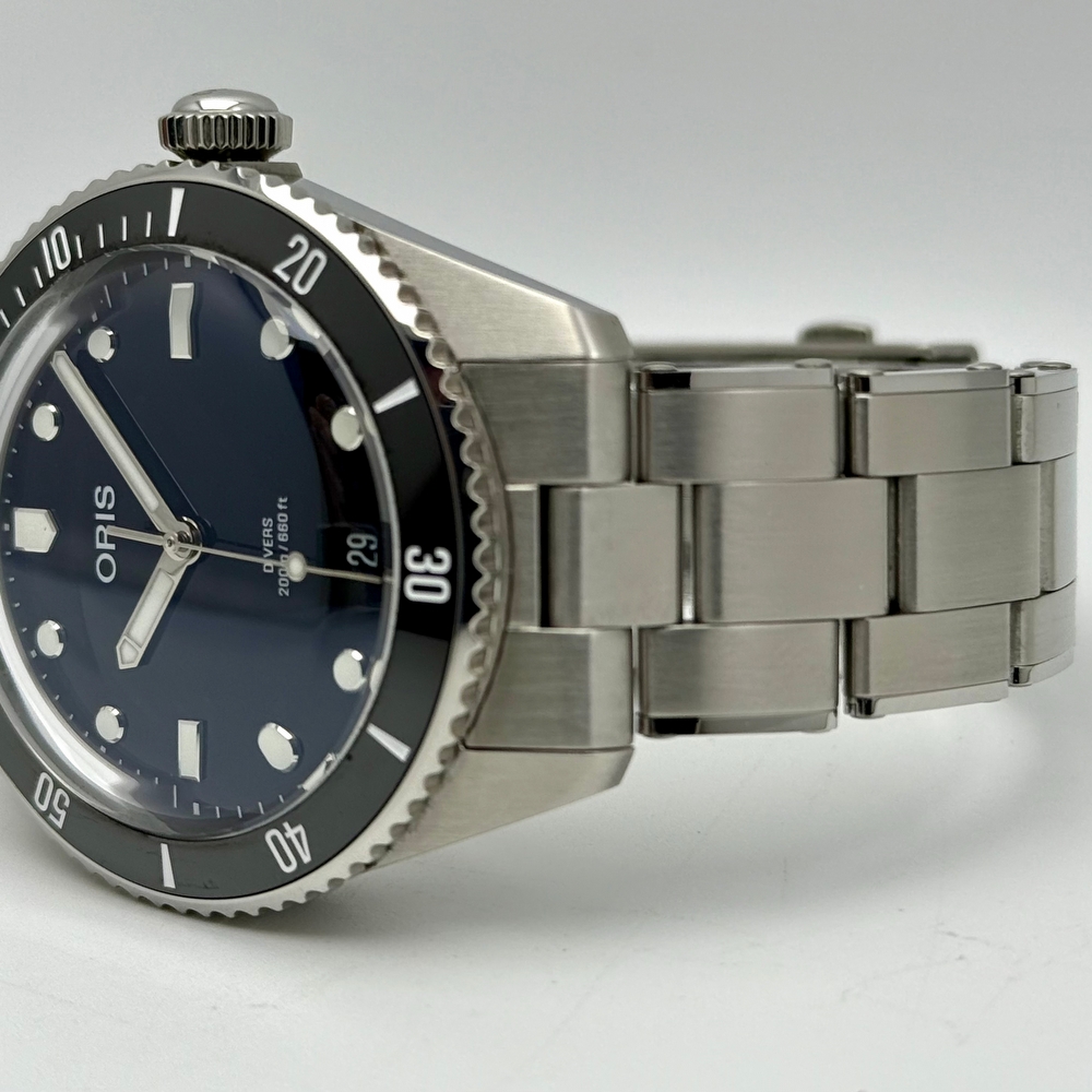 Oris Divers Date Sixty-Five Ceramic