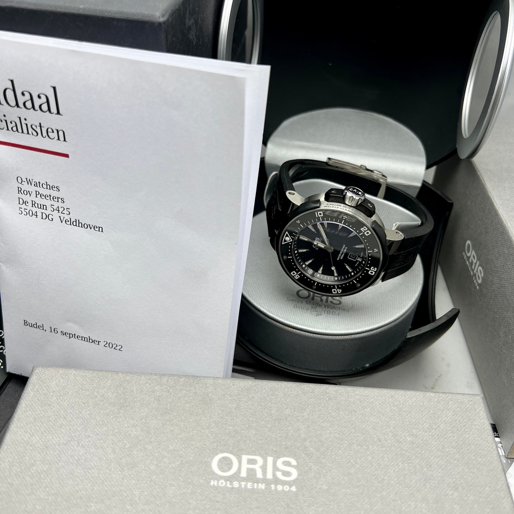Oris Pro Diver Date