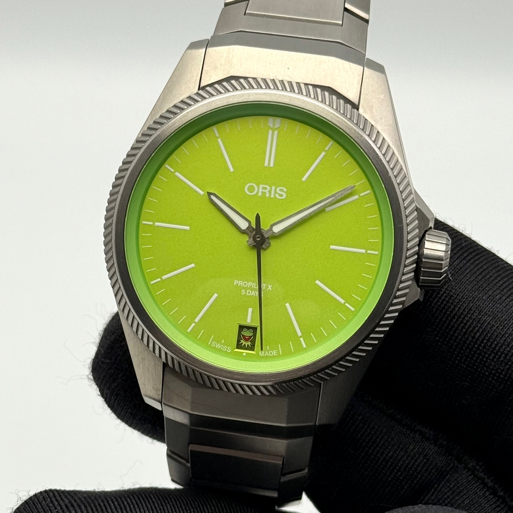 Oris ProPilot X Kermit Edition