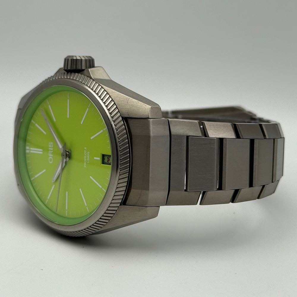 Oris ProPilot X Kermit Edition