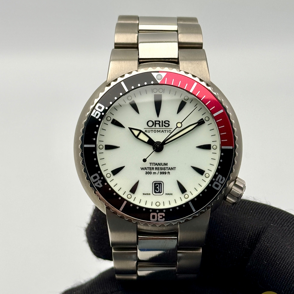 Oris TT1 Divers Date Titan Full Lume Dial