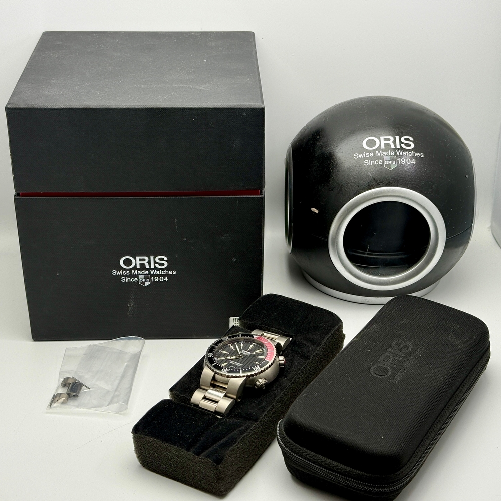 Oris TT1 Divers Titan Date