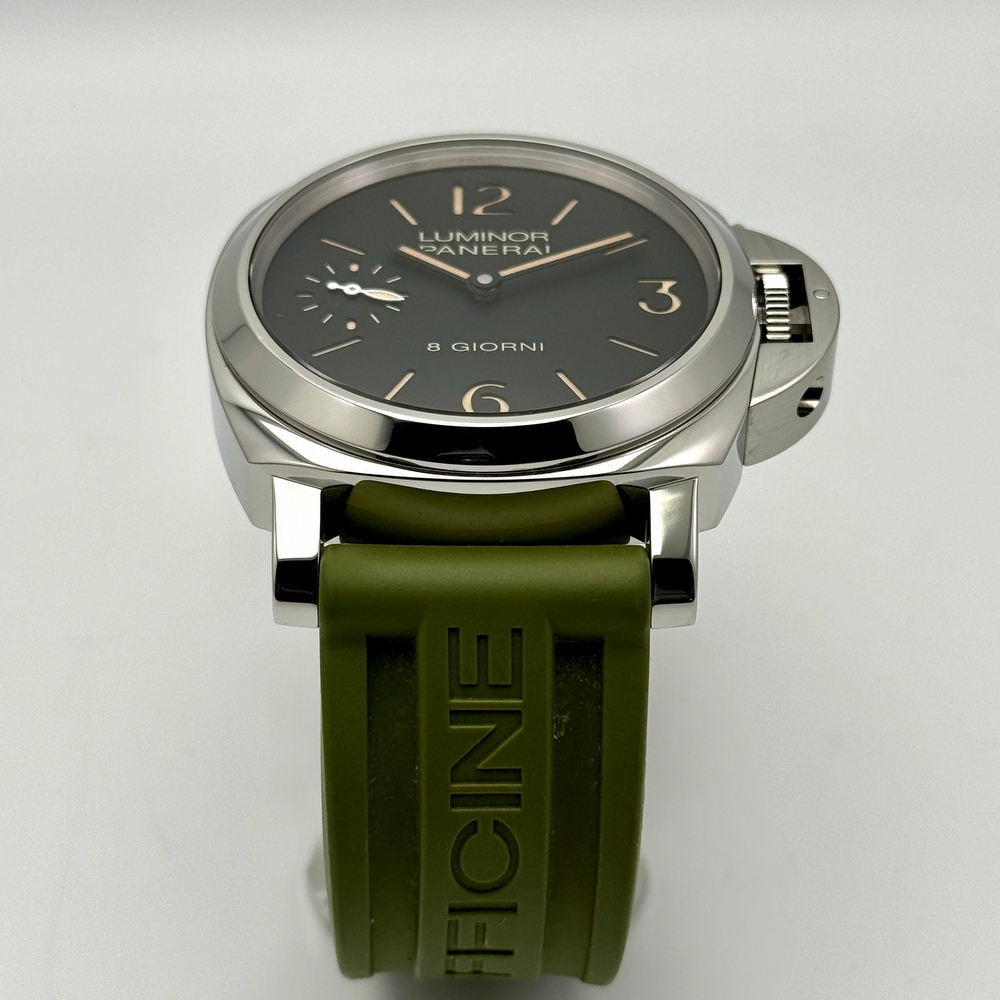 Panerai Luminor 8 days