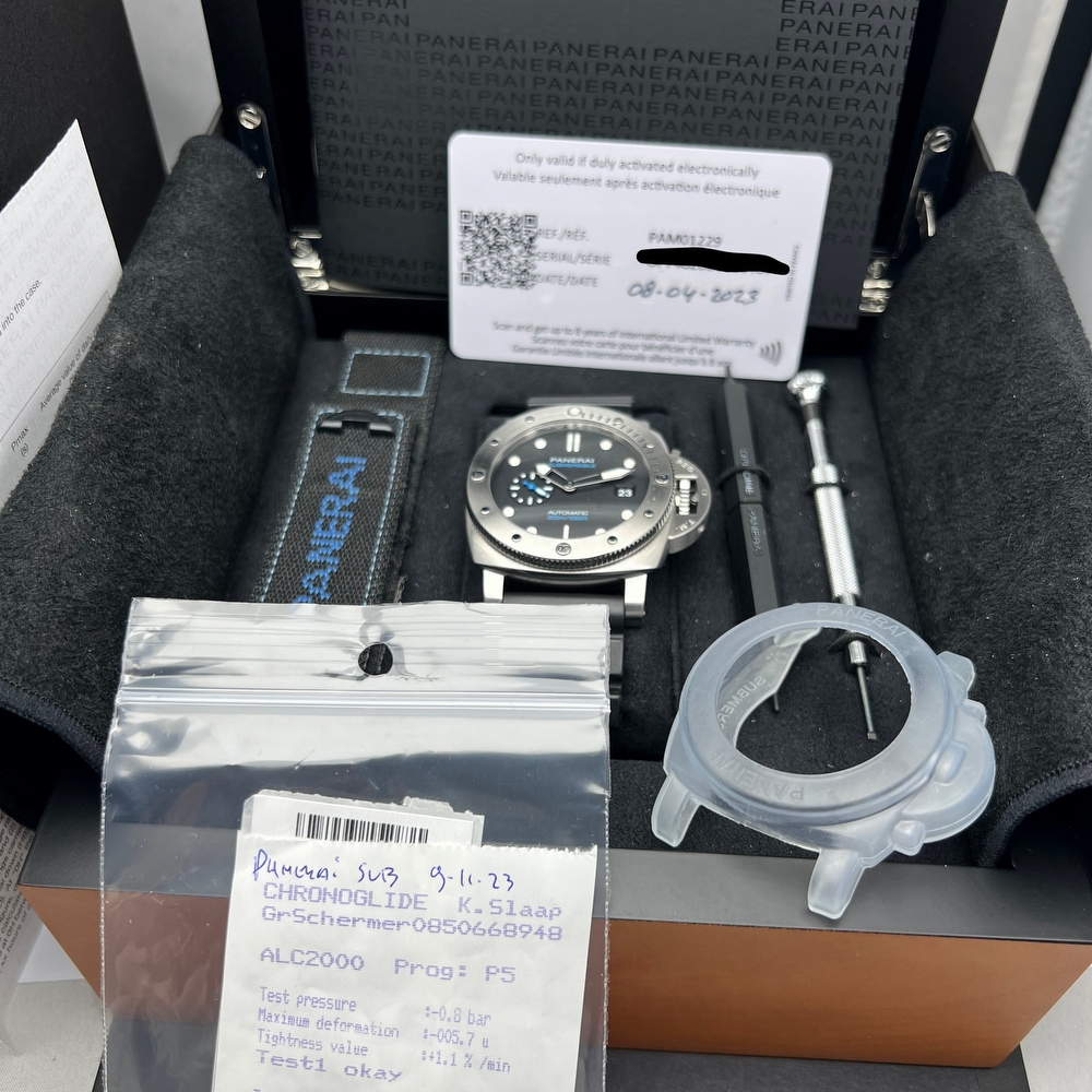 Panerai Submersible QuarantaQuattro 44