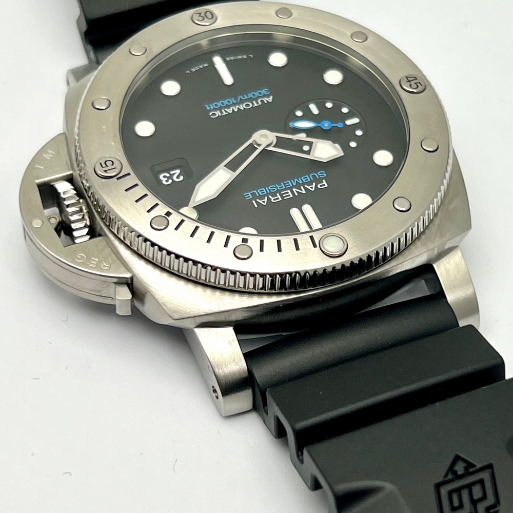 Panerai Submersible QuarantaQuattro 44