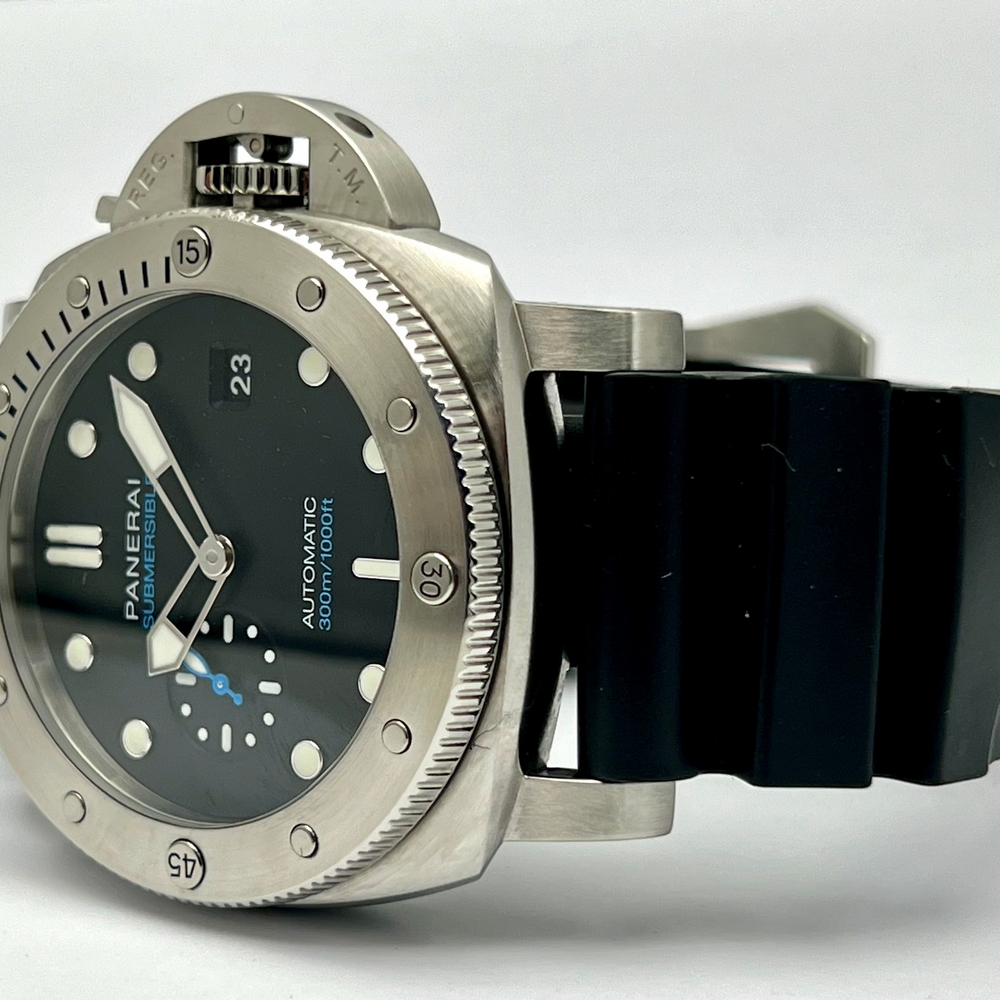 Panerai Submersible QuarantaQuattro 44