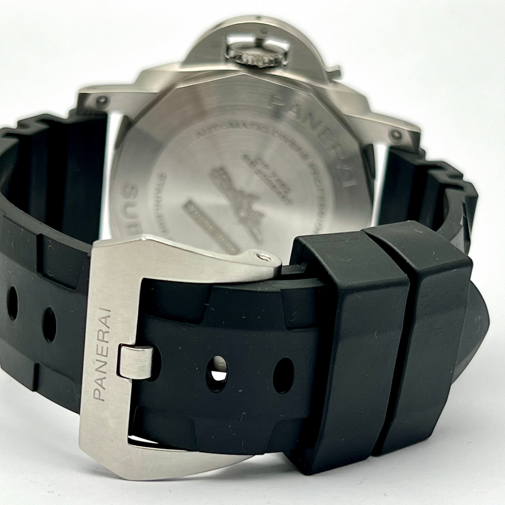 Panerai Submersible QuarantaQuattro 44