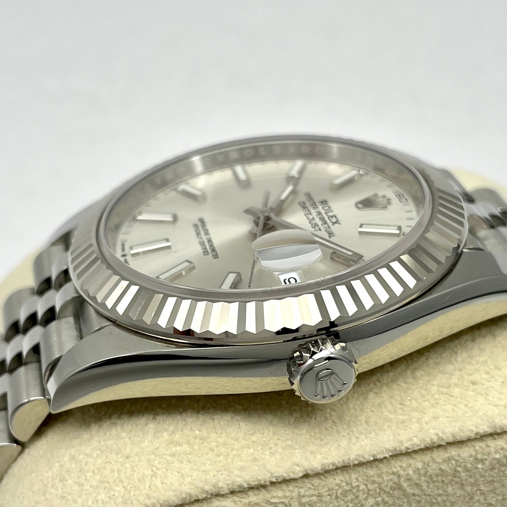 Rolex Datejust 41 Fluted Jubilee Silver Dial