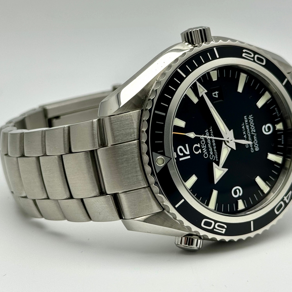 Omega Seamaster Planet Ocean 45