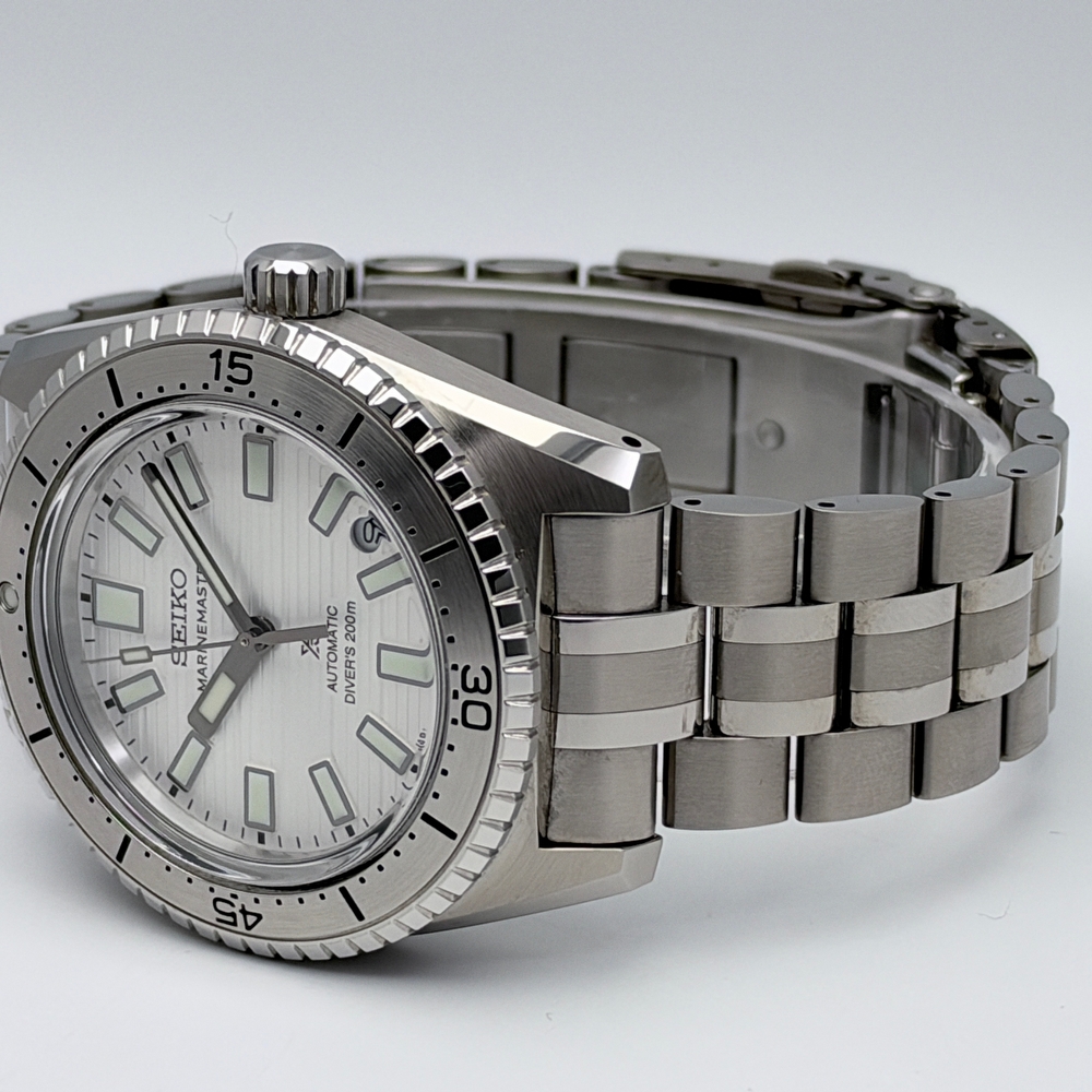Seiko Marinemaster 1965 “High Water” Limited Edition