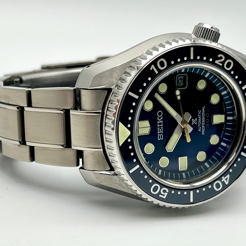 Seiko MarineMaster 300 Blue