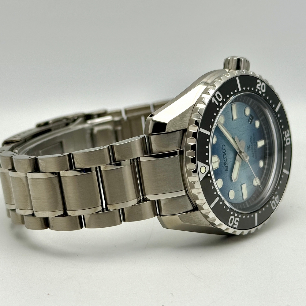 Seiko Prospex 1968 Diver's Modern Re-Interpretation "Cave Diving" 