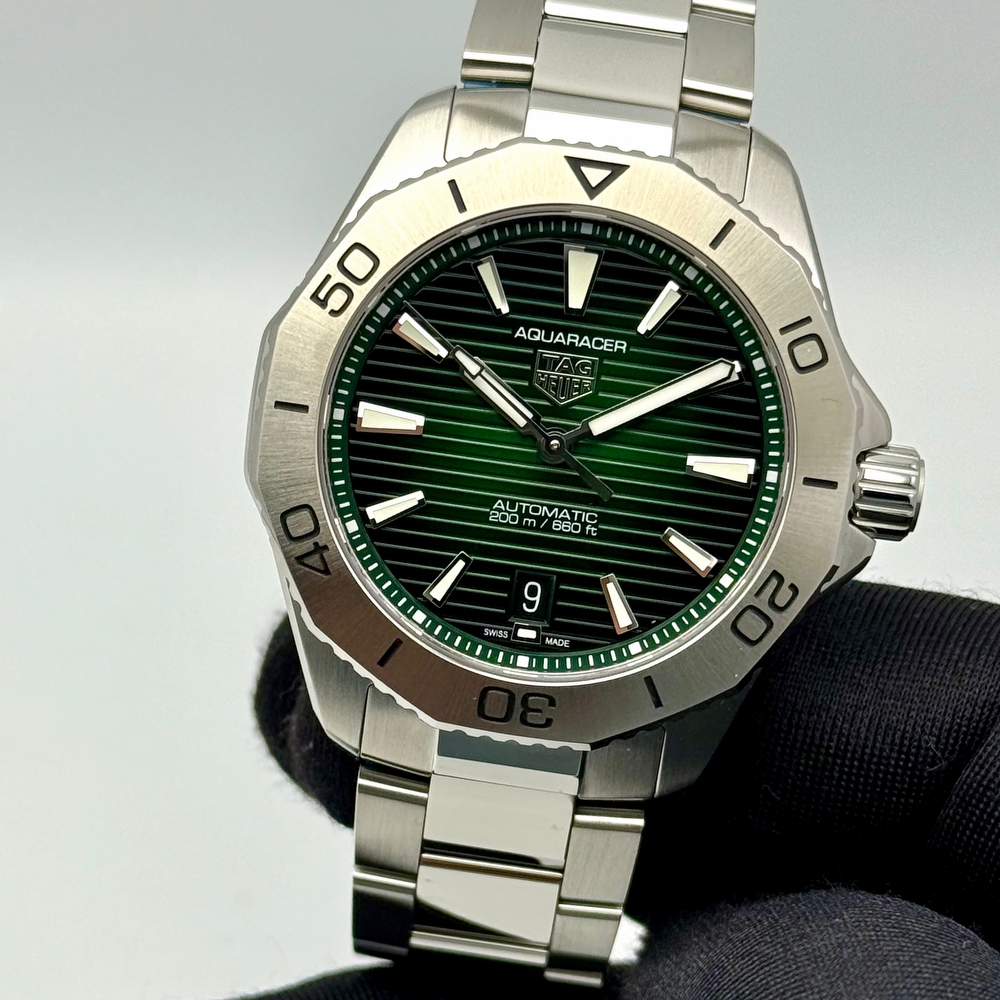 TAG Heuer Aquaracer Professional 200