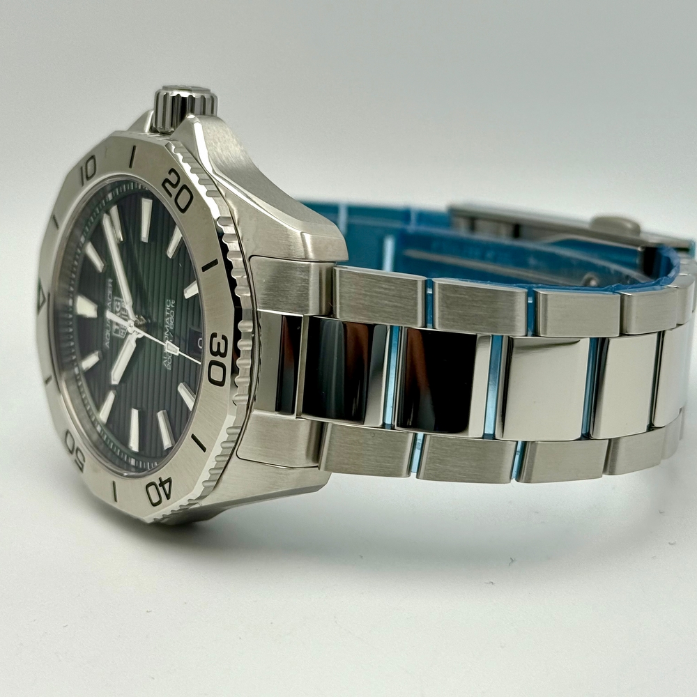 TAG Heuer Aquaracer Professional 200