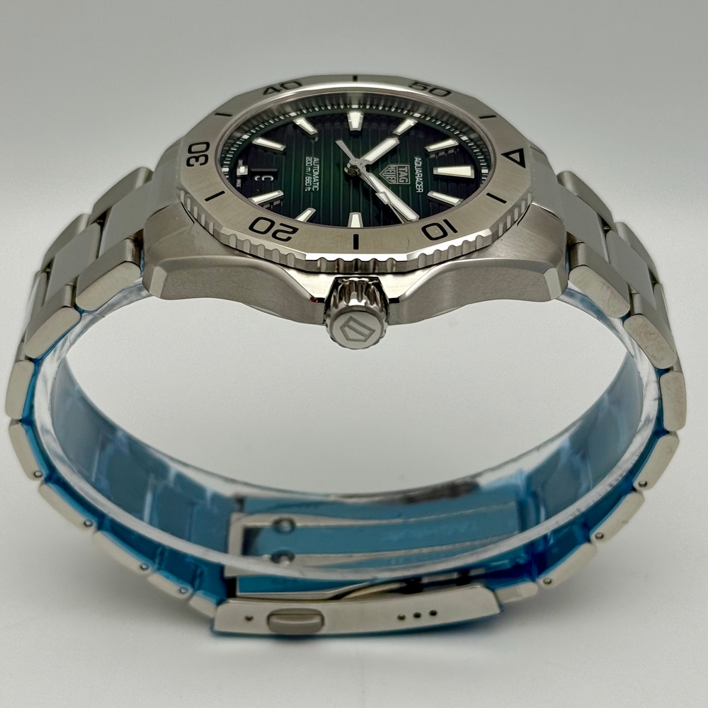 TAG Heuer Aquaracer Professional 200