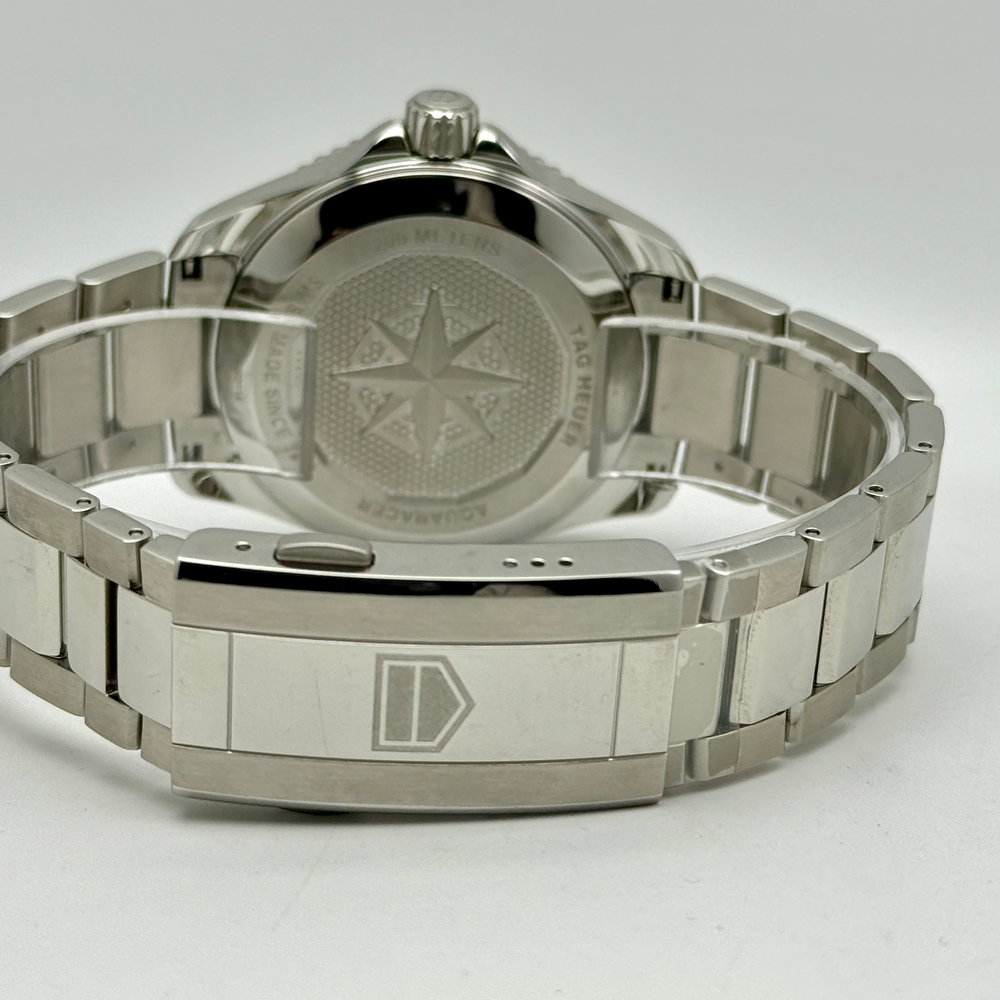 Tag Heuer Aquaracer Professional 200