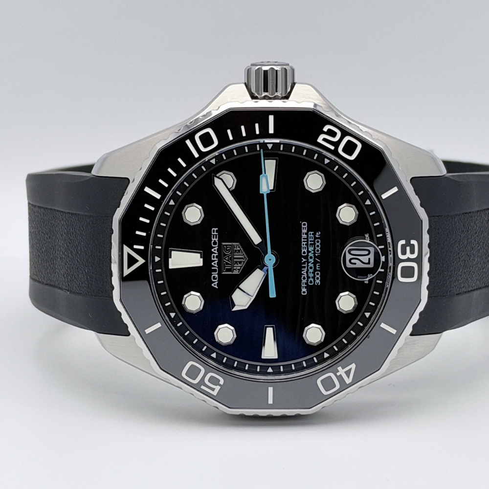TAG Heuer Aquaracer Professional 300 Date