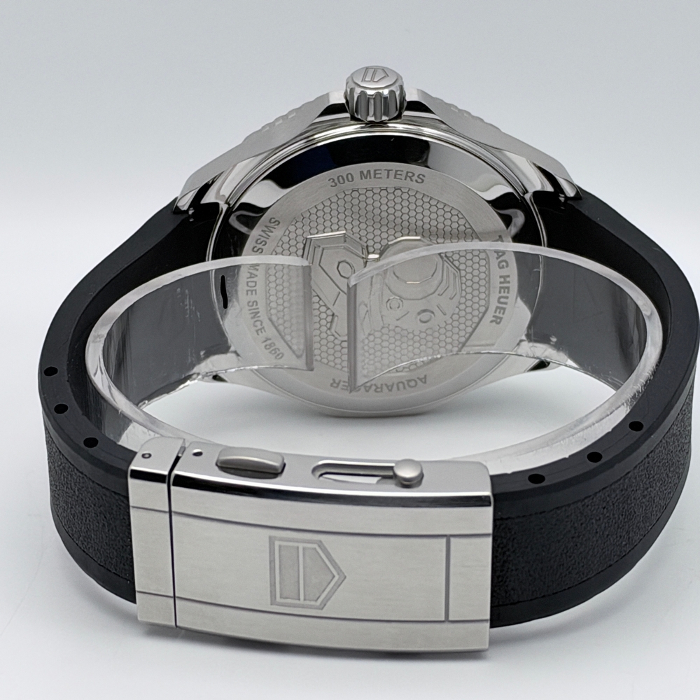 TAG Heuer Aquaracer Professional 300 Date