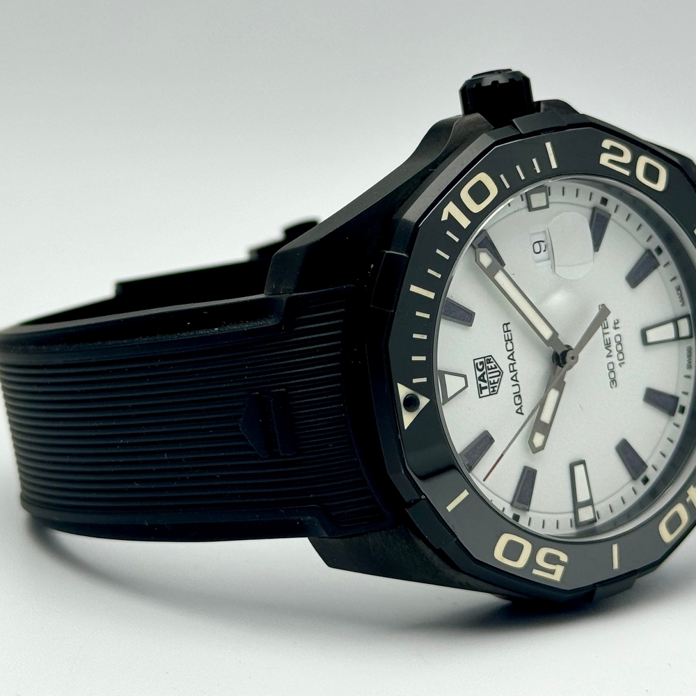 Tag Heuer Aquaracer Titanium Black "Full lume"