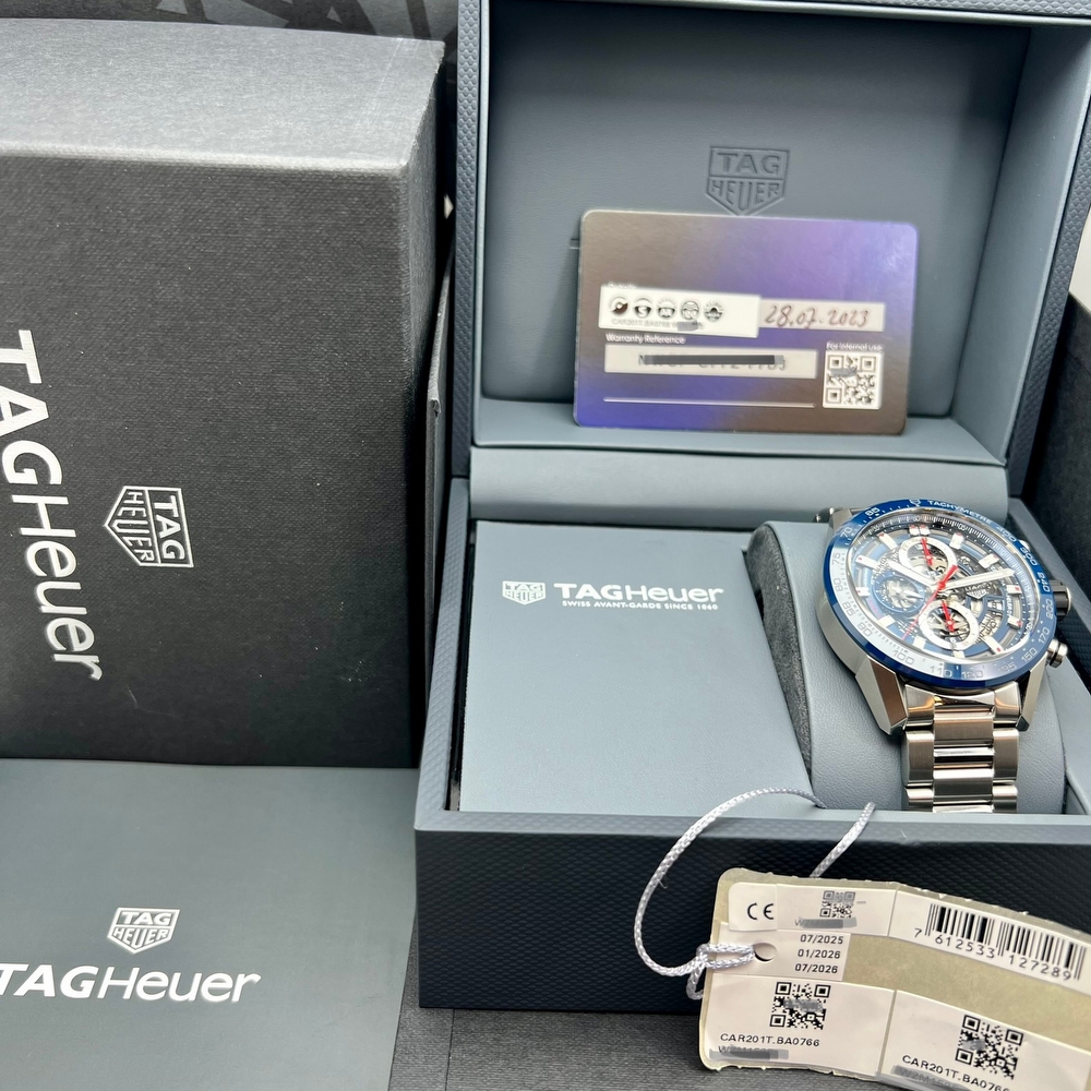 TAG Heuer Carrera Calibre Heuer 01