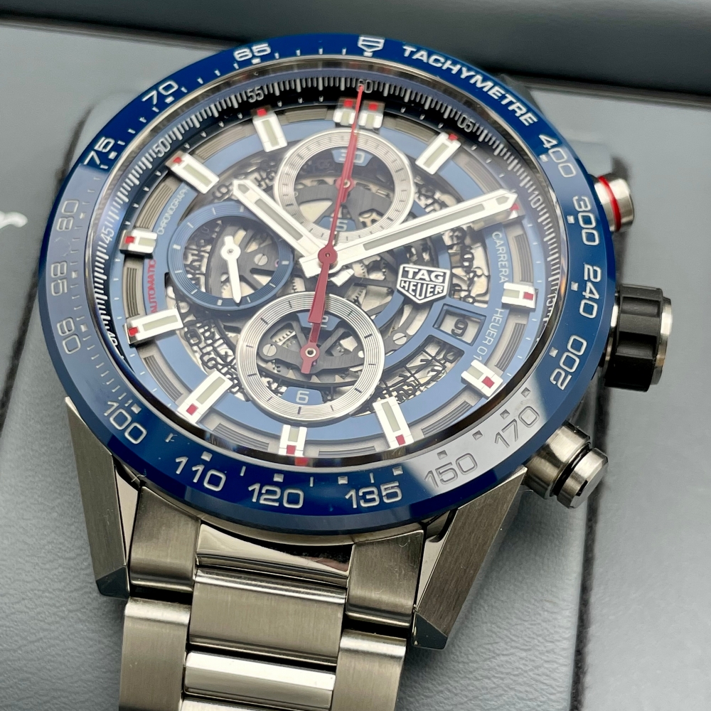 TAG Heuer Carrera Calibre Heuer 01