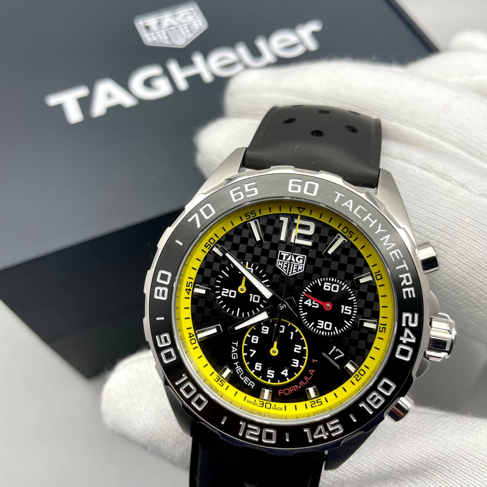 TAG Heuer Formula 1 Quartz Chronograph