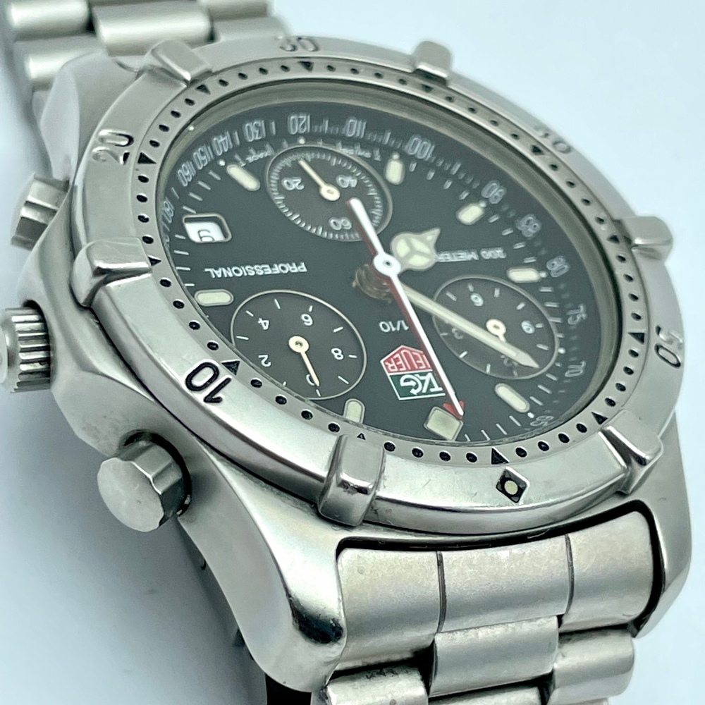 Tag Heuer Professional 200M Chronograph