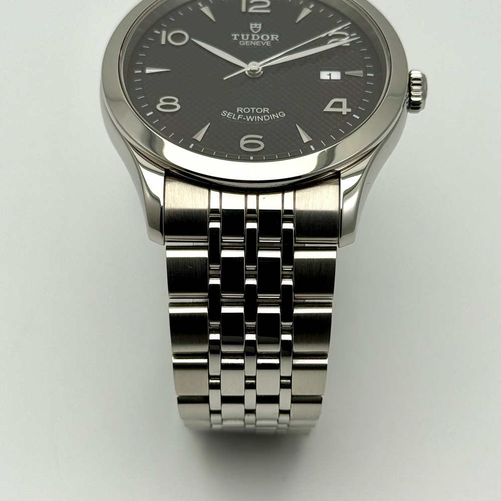 Tudor 1928