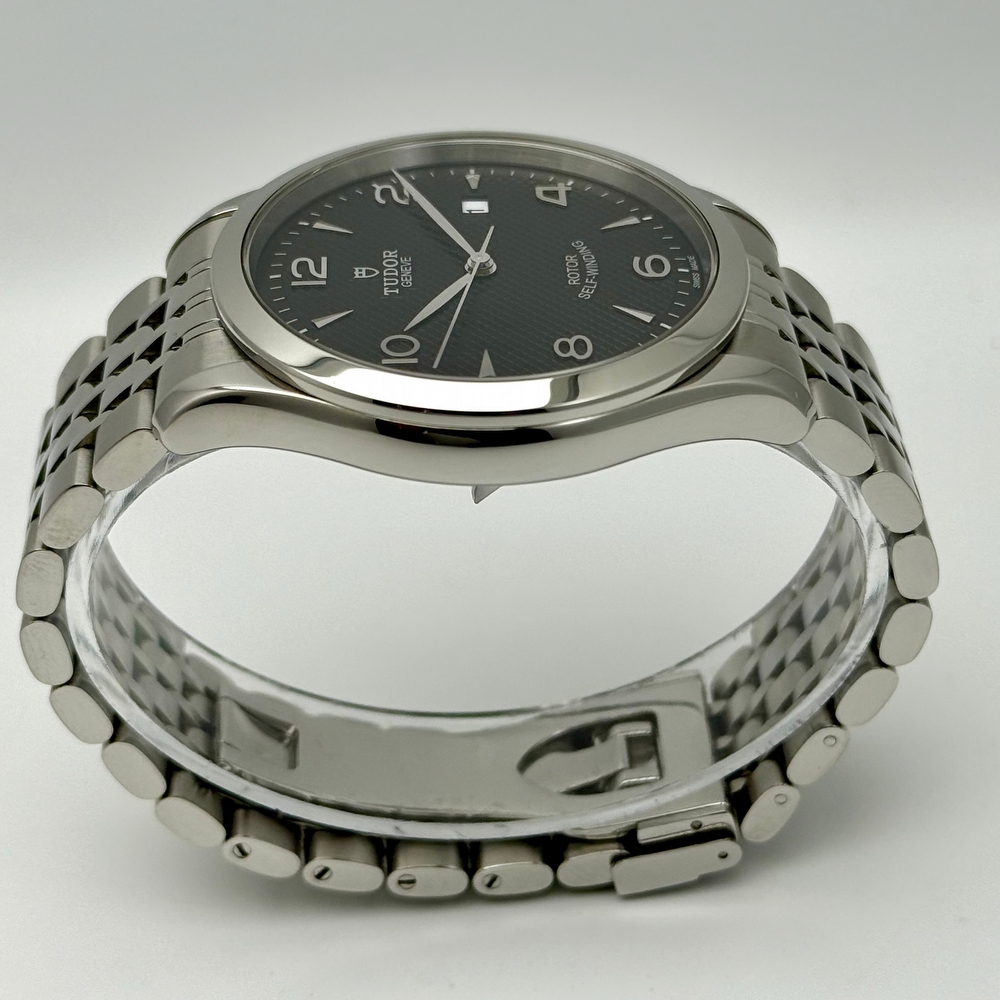 Tudor 1928