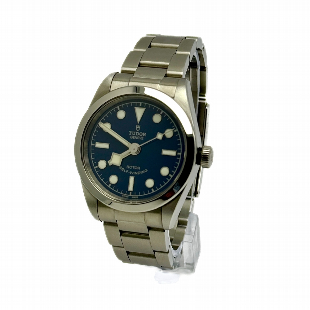 Tudor Black Bay 32 Blue