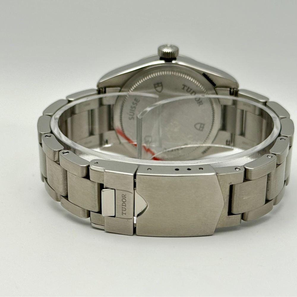 Tudor Black Bay 32 Blue