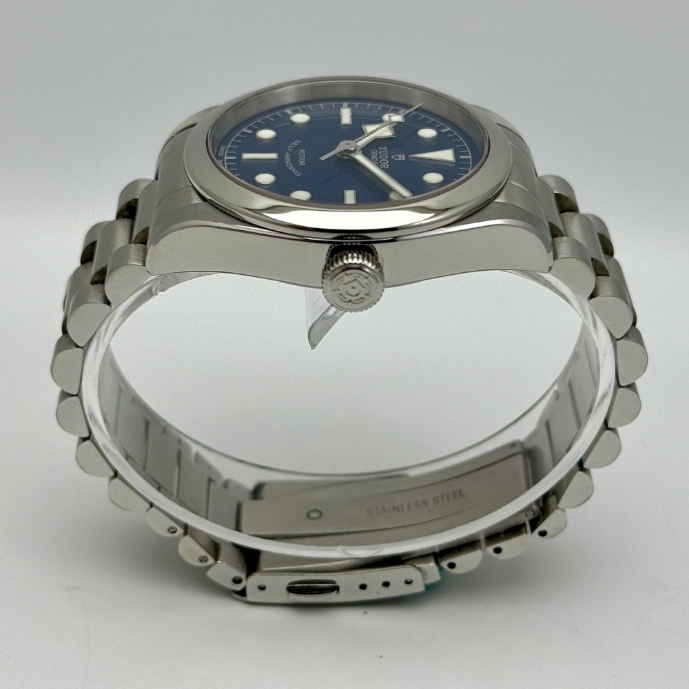 Tudor Black Bay 36