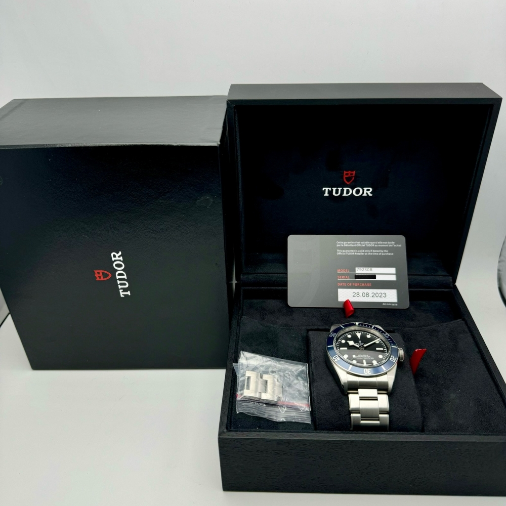 Tudor Black Bay 41 Blue
