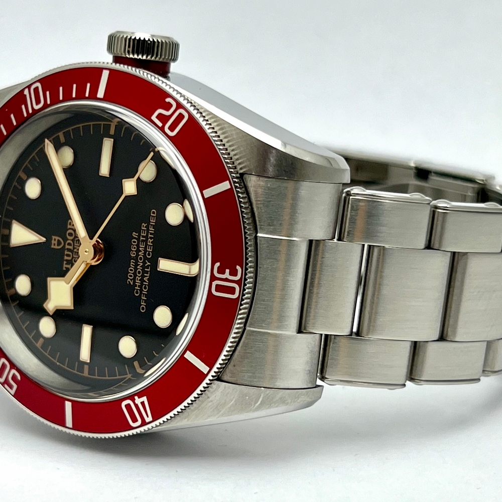 Tudor Black Bay 41 Heritage Red