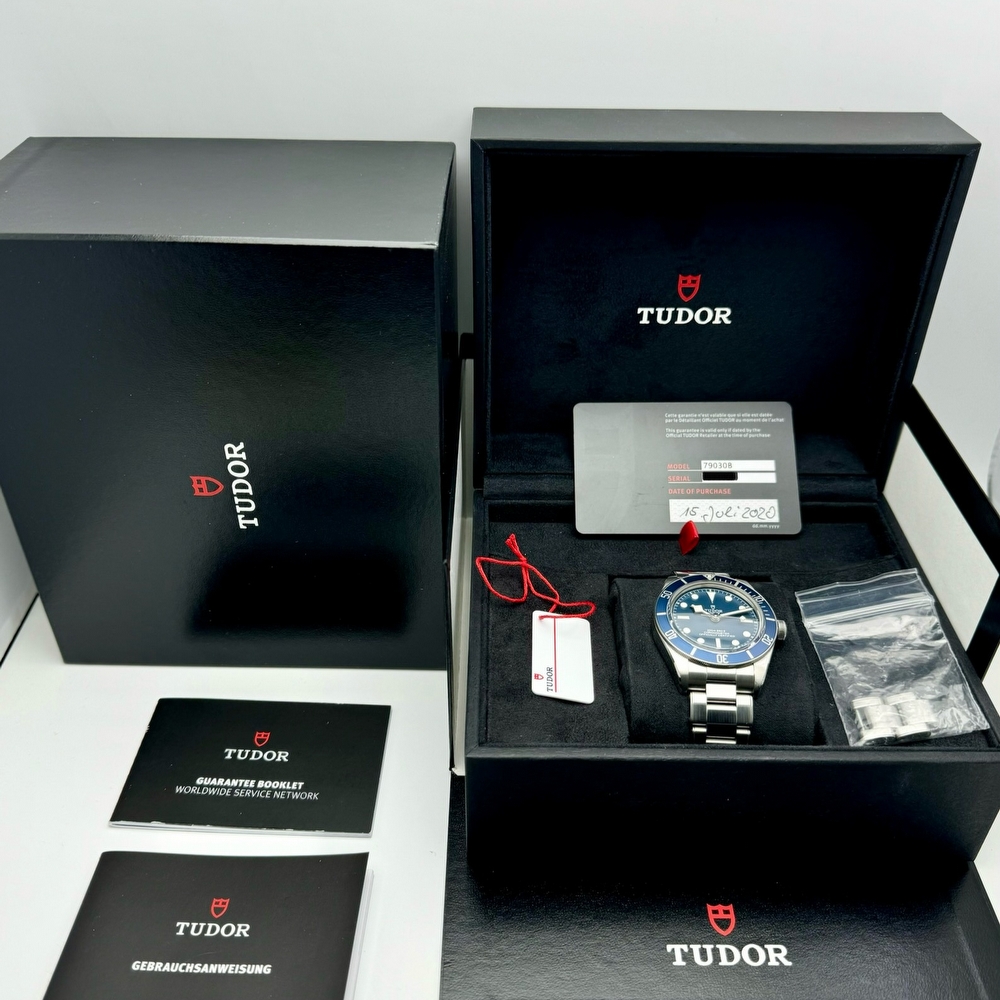 Tudor Black Bay 58 Blue