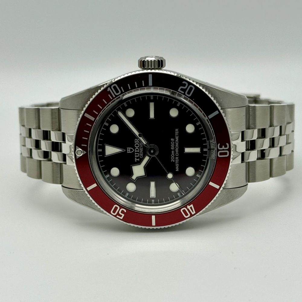 Tudor Black Bay 58 Bordeaux