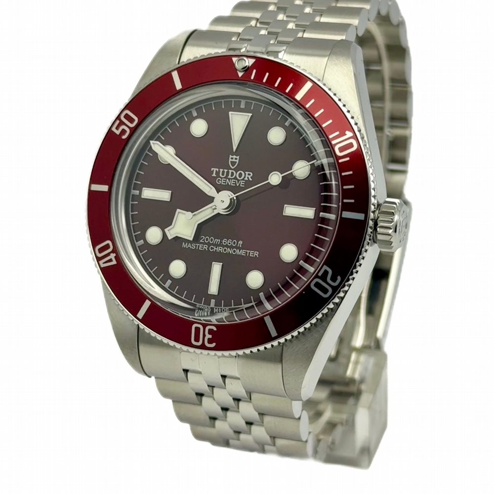 Tudor Black Bay 58 Bordeaux
