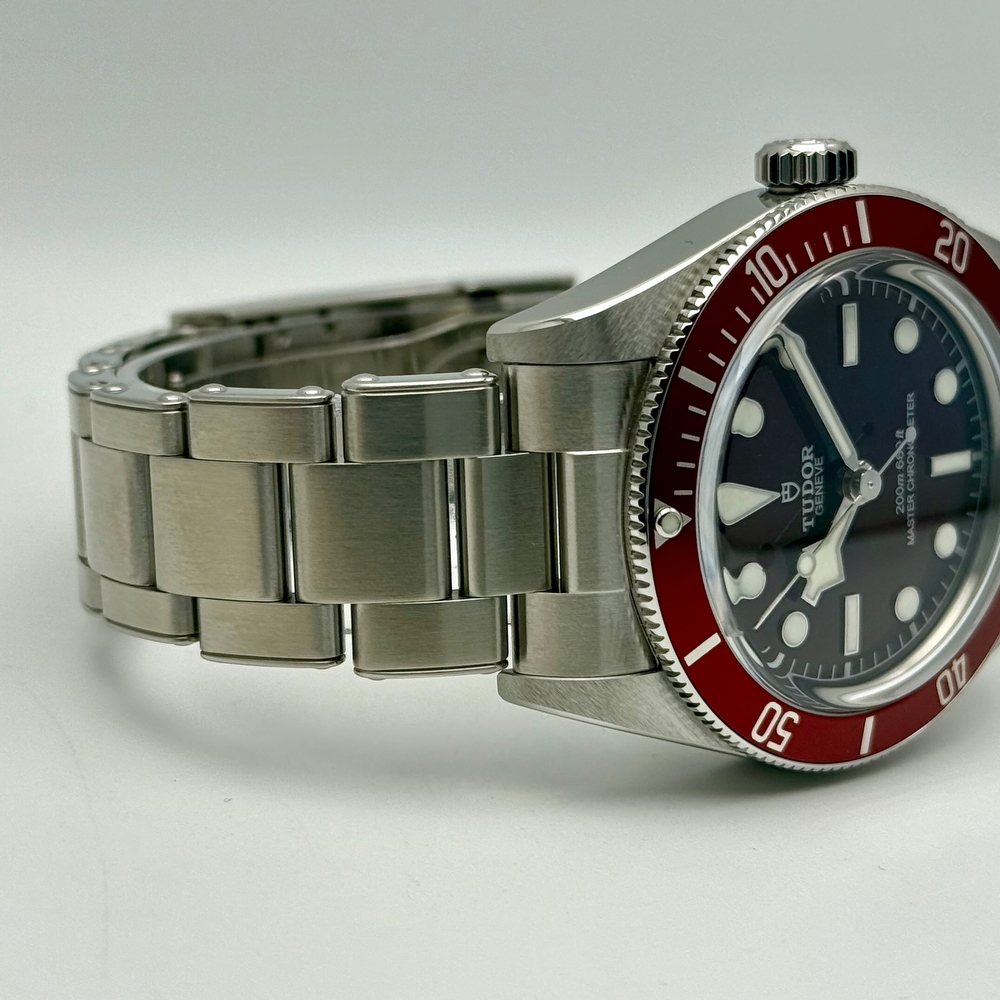 Tudor Black Bay 58 Burgundy